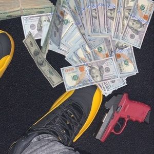 Meet your Posher, Corey